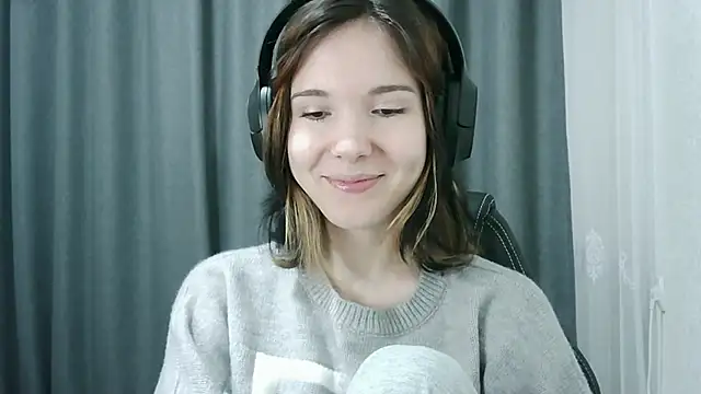 Snapshot of RubyBooby chatting on April 21, 4:12 pm RubyBooby online show from April 21, 4:12 pm
