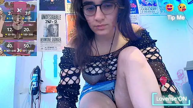 Ellaa honey online show from June 10, 7:13 pm