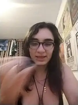 Ellaa honey online show from June 11, 4:32 am