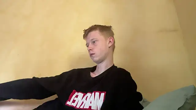 dreamy devi1 online show from April 5, 1:08 pm