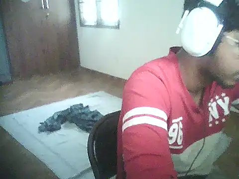 letsplaygame online show from May 11, 5:46 am