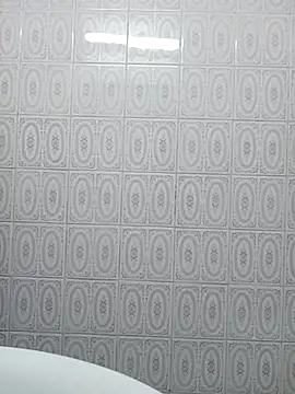 maicolvalejo4444 online show from April 21, 6:34 pm