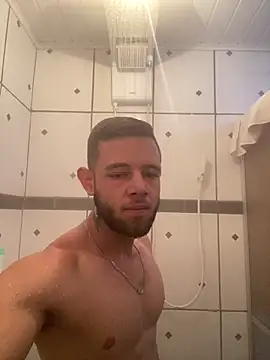 Marcraw69 online show from May 15, 1:34 am