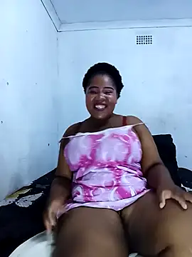 Snapshot of SweetLizie91 chatting on March 30, 8:32 pm SweetLizie91 online show from March 30, 8:32 pm