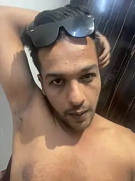 Snapshot of PremiumMen01 chatting on April 1, 12:17 pm PremiumMen01 online show from April 1, 12:17 pm