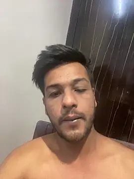 Snapshot of PremiumMen01 chatting on April 10, 11:04 am PremiumMen01 online show from April 10, 11:04 am