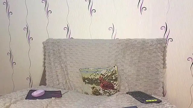 Hey baddie online show from April 2, 9:07 am