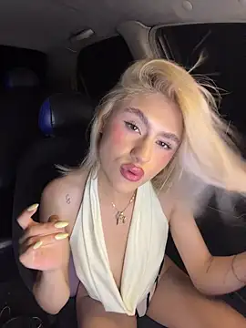 Lia fire online show from April 2, 5:16 am