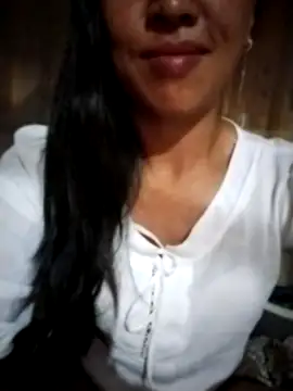 Snapshot of Lisa-aa chatting on April 29, 10:49 pm Lisa-aa online show from April 29, 10:49 pm