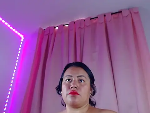 vibeSex1 online show from April 20, 7:15 pm