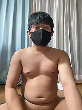 mzkpnz online show from April 3, 4:16 pm