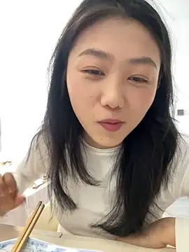 Snapshot of Shanshan_1267 chatting on April 21, 4:41 am Shanshan 1267 online show from April 21, 4:41 am