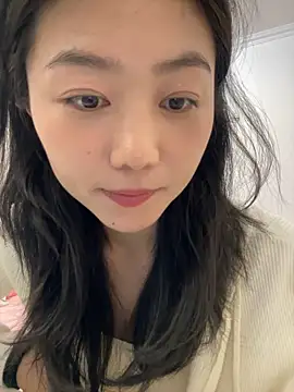 Snapshot of Shanshan_1267 chatting on April 30, 10:43 am Shanshan 1267 online show from April 30, 10:43 am