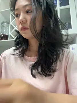 Snapshot of Shanshan_1267 chatting on May 13, 2:58 pm Shanshan 1267 online show from May 13, 2:58 pm