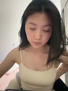 Snapshot of Shanshan_1267 chatting on May 22, 1:06 pm Shanshan 1267 online show from May 22, 1:06 pm