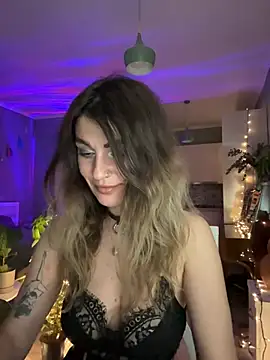 Snapshot of Rita_Tease chatting on April 27, 6:39 pm Rita Tease online show from April 27, 6:39 pm