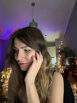 Snapshot of Rita_Tease chatting on May 6, 7:08 pm Rita Tease online show from May 6, 7:08 pm