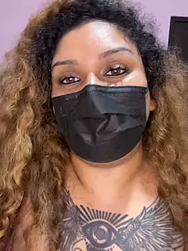 VelvetPoison online show from June 18, 3:05 pm