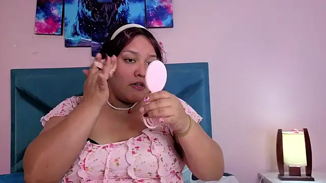 Snapshot of AleSweet_1 chatting on April 26, 6:49 pm AleSweet 1 online show from April 26, 6:49 pm
