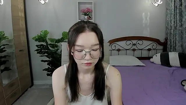 syuri sun online show from June 27, 4:34 pm