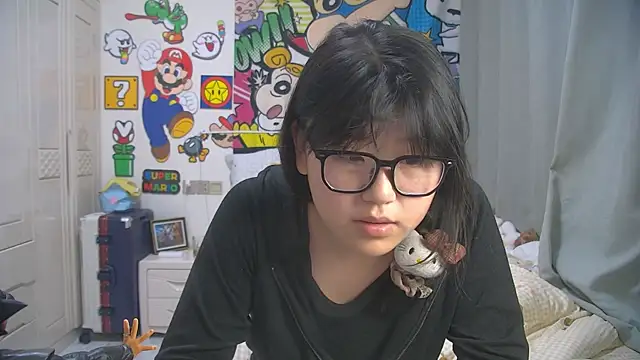 mianmian-666 online show from April 12, 11:15 am