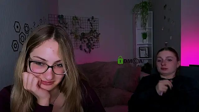 so hot rosalie online show from April 21, 10:45 pm