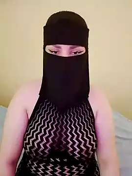 Queen Lola online show from May 15, 2:46 pm