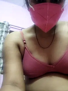 Snapshot of Legend_choice chatting on April 5, 7:22 pm Legend choice online show from April 5, 7:22 pm