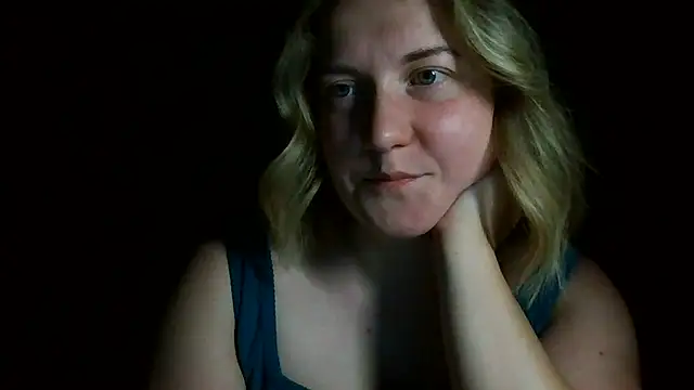 TinaKittyX online show from May 16, 8:07 pm