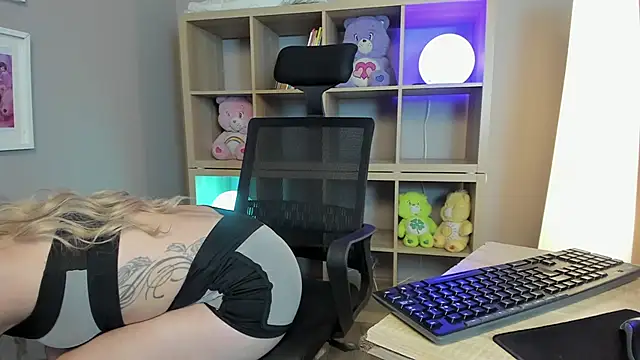 Jana kowalska online show from April 20, 9:38 pm