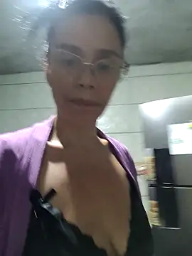 Snapshot of Cristotoza chatting on June 4, 8:37 pm Cristotoza online show from June 4, 8:37 pm