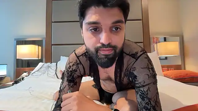 Snapshot of priyxh chatting on June 11, 3:10 pm priyxh online show from June 11, 3:10 pm
