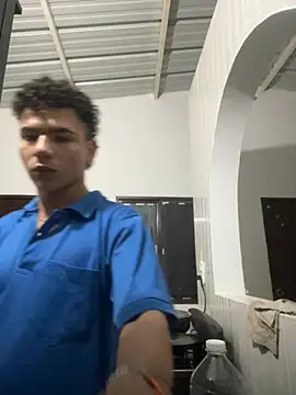 sebascuterouss online show from July 6, 4:53 am