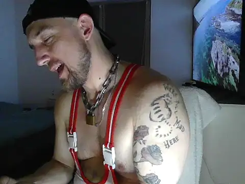 gymbunnybgd online show from April 1, 1:28 am