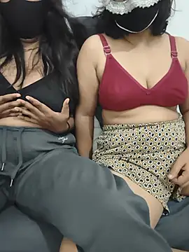 Snapshot of Kashish0124 chatting on June 27, 8:30 am Kashish0124 online show from June 27, 8:30 am