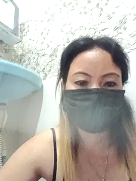 Bristy BigBoobs online show from April 29, 3:16 pm