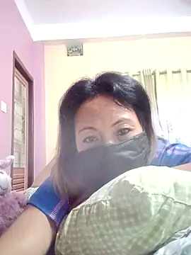 Bristy BigBoobs online show from May 1, 1:59 pm