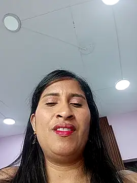 Snapshot of SofiaMendez1_ chatting on April 17, 3:48 pm SofiaMendez1 online show from April 17, 3:48 pm
