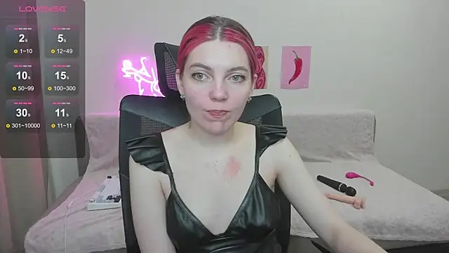 Snapshot of Marie_Reyess chatting on May 13, 1:58 am Marie Reyess online show from May 13, 1:58 am