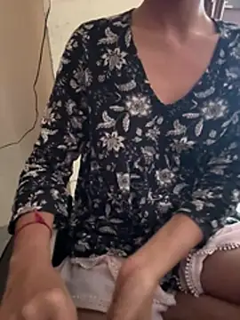 hornygirl 2026 online show from July 22, 12:19 pm
