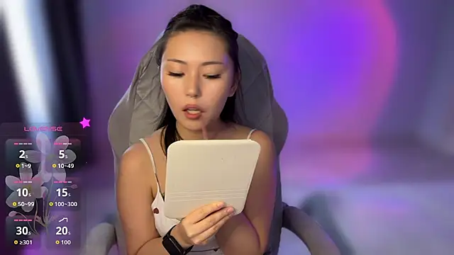 rin night online show from July 31, 2:27 pm