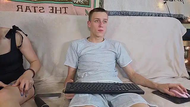 Snapshot of Kane_Kandy chatting on June 6, 7:24 am Kane Kandy online show from June 6, 7:24 am
