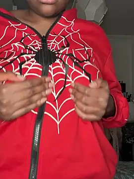 EliLaSoumise online show from April 7, 10:53 pm