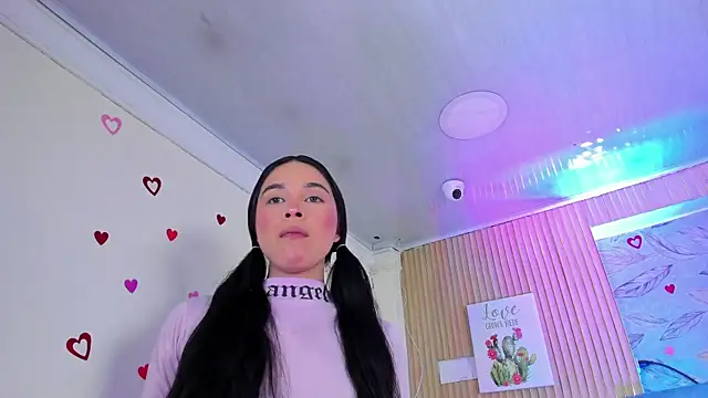 Delphine doll online show from April 29, 11:47 am