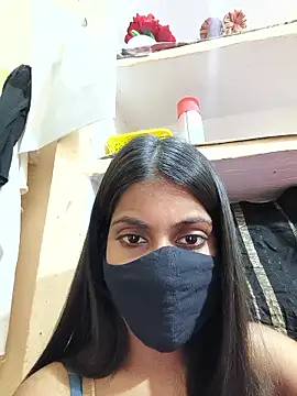 Snapshot of shreyaverma899 chatting on April 12, 6:51 am shreyaverma899 online show from April 12, 6:51 am