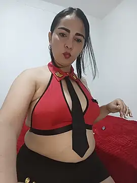 Snapshot of Emily_Divi69 chatting on May 23, 1:11 am Emily Divi69 online show from May 23, 1:11 am