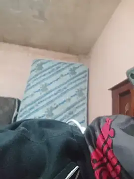 Snapshot of Alcon347 chatting on April 5, 4:37 pm Alcon347 online show from April 5, 4:37 pm