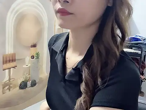 Snapshot of ___Nami___ chatting on April 14, 12:33 pm Nami online show from April 14, 12:33 pm