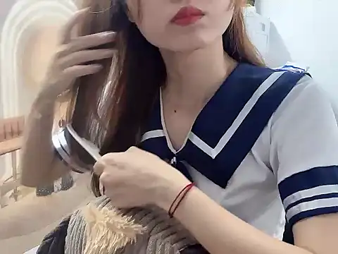 Snapshot of ___Nami___ chatting on April 17, 12:24 am Nami online show from April 17, 12:24 am
