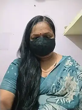 Snapshot of PINKI_024 chatting on July 6, 7:49 am PINKI 024 online show from July 6, 7:49 am